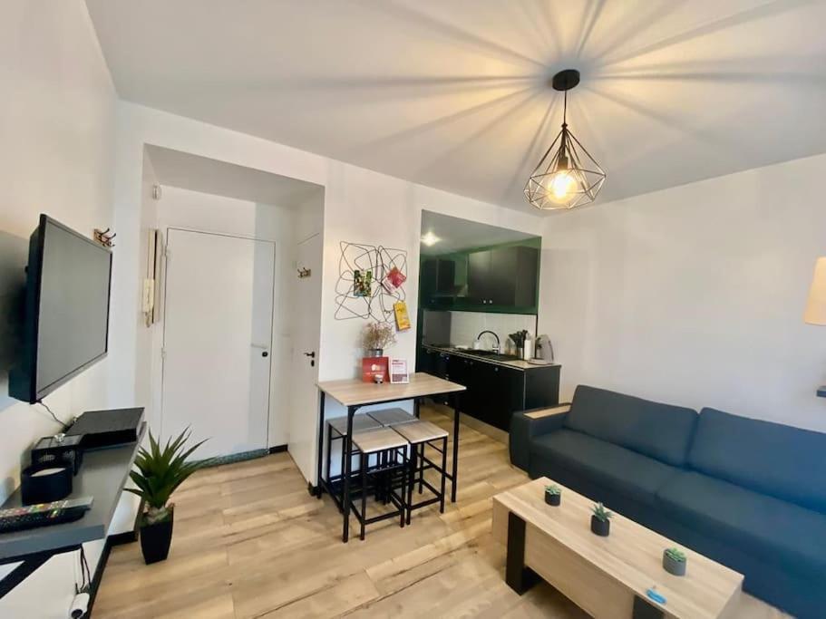 Clos Pasteur Modern For 4 People Poitiers Extérieur photo
